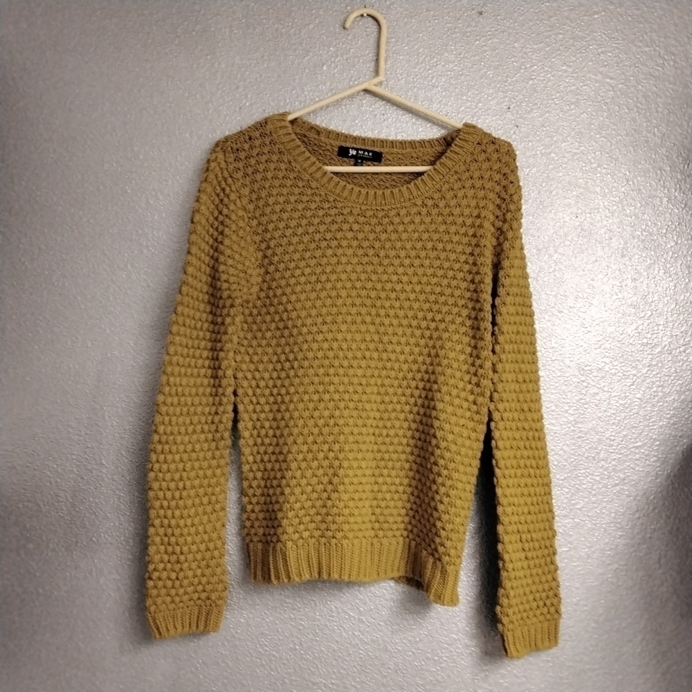 Ye Mak Womrn's Knit Sweater   Size M